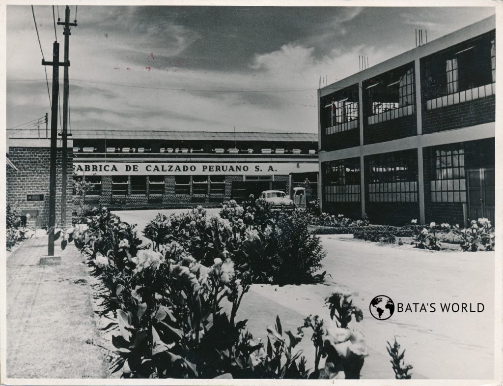 Pohled do továrního areálu, Lima, 50. léta